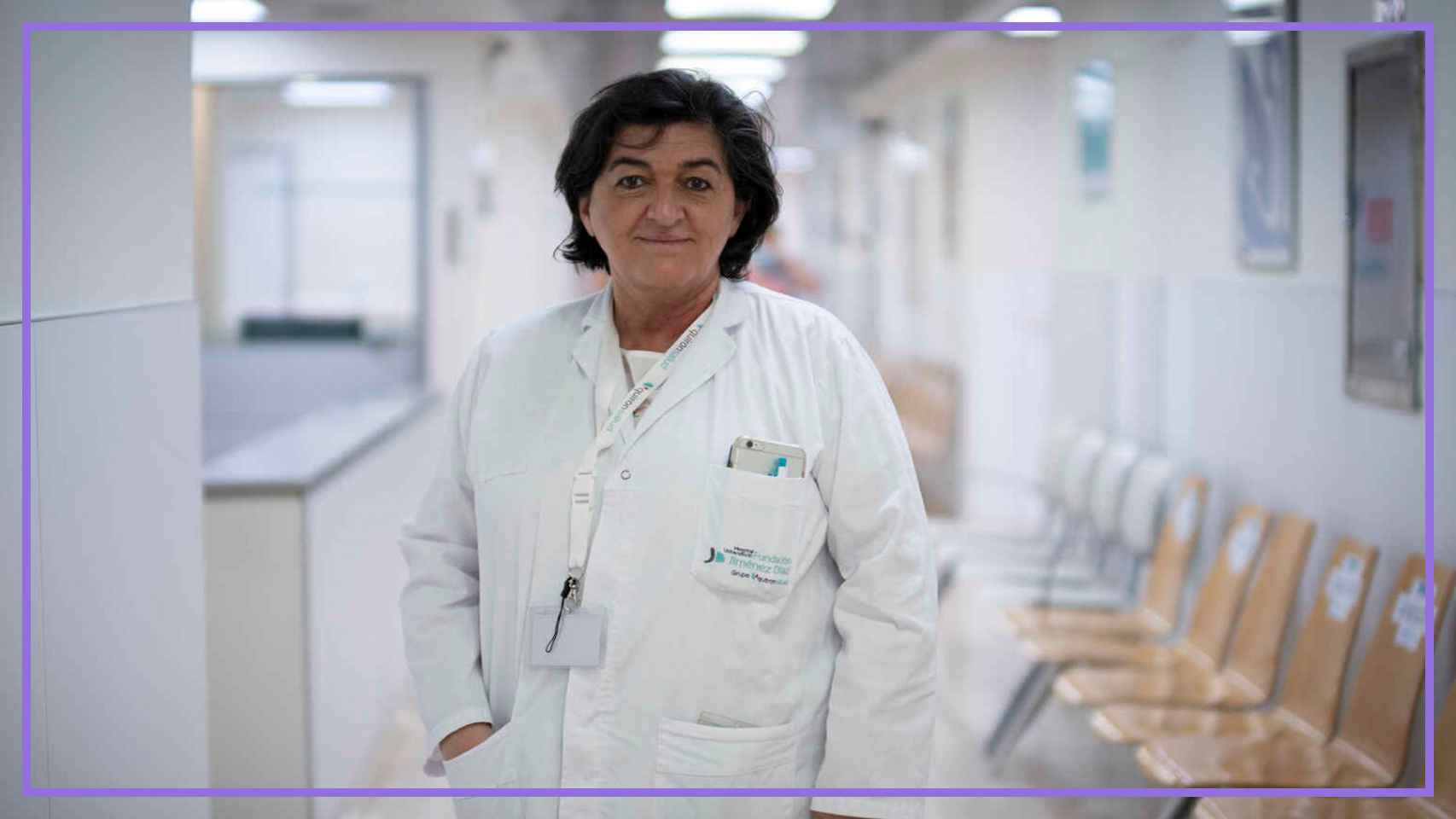 Carmen, la uróloga jefe de Hospitales Quirón.