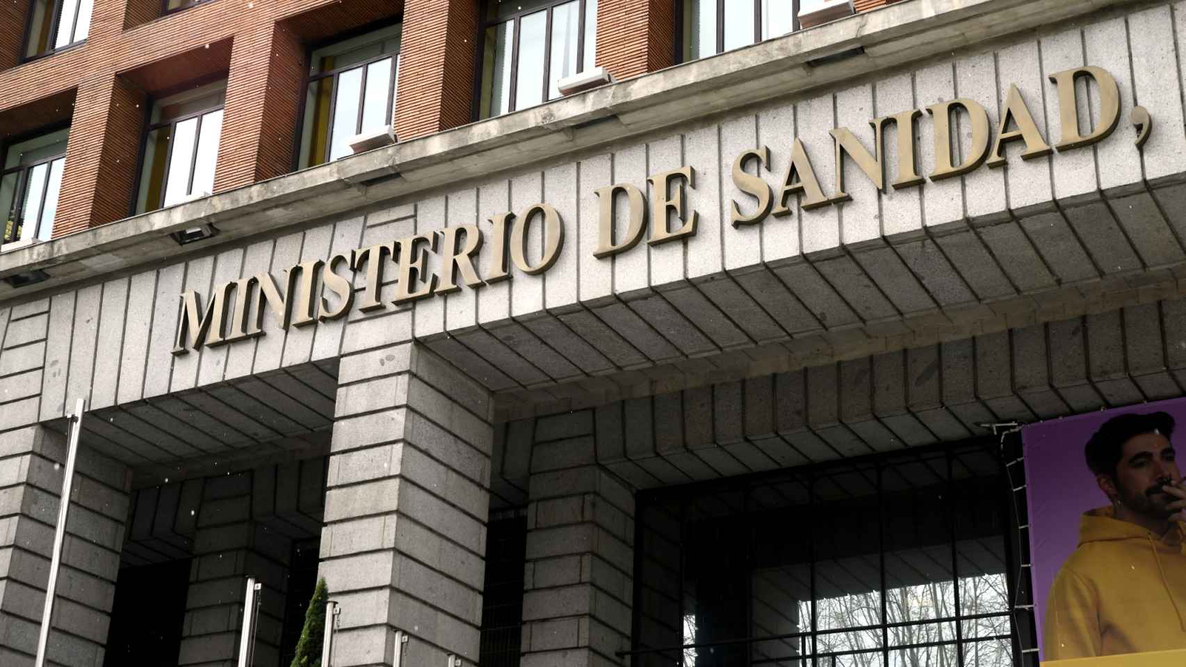 Fachada del Ministerio de Sanidad, en Madrid.