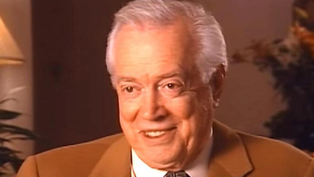 Hugh Downs durante una entrevista de televisión.