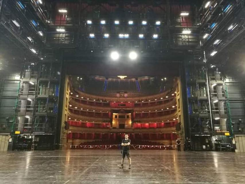 Miguel Parreño, técnico de sonido para ‘Cirque du Soleil at Sea’.