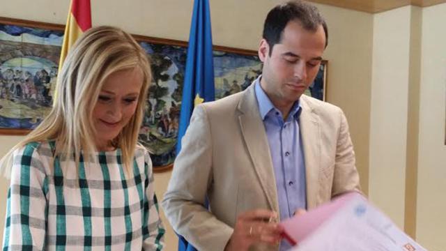 Cristina Cifuentes e Ignacio Aguado pactan un acuerdo en la Comunidad de Madrid