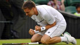 Robin Soderling celebra una victoria durante su carrera