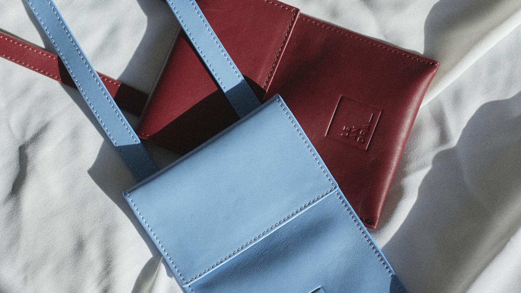 Bolsos de piel de vacuno fabricados en España.