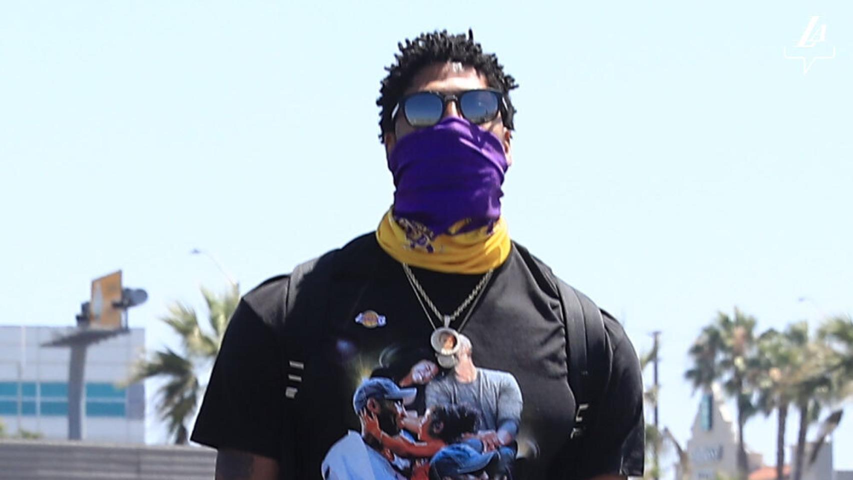 Anthony Davis viaja a la 'burbuja' de Orlando con Los Angeles Lakers