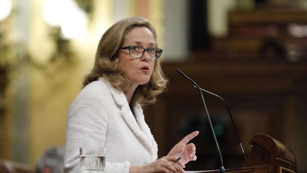 La vicepresidenta de Economía, Nadia Calviño, en el Congreso.