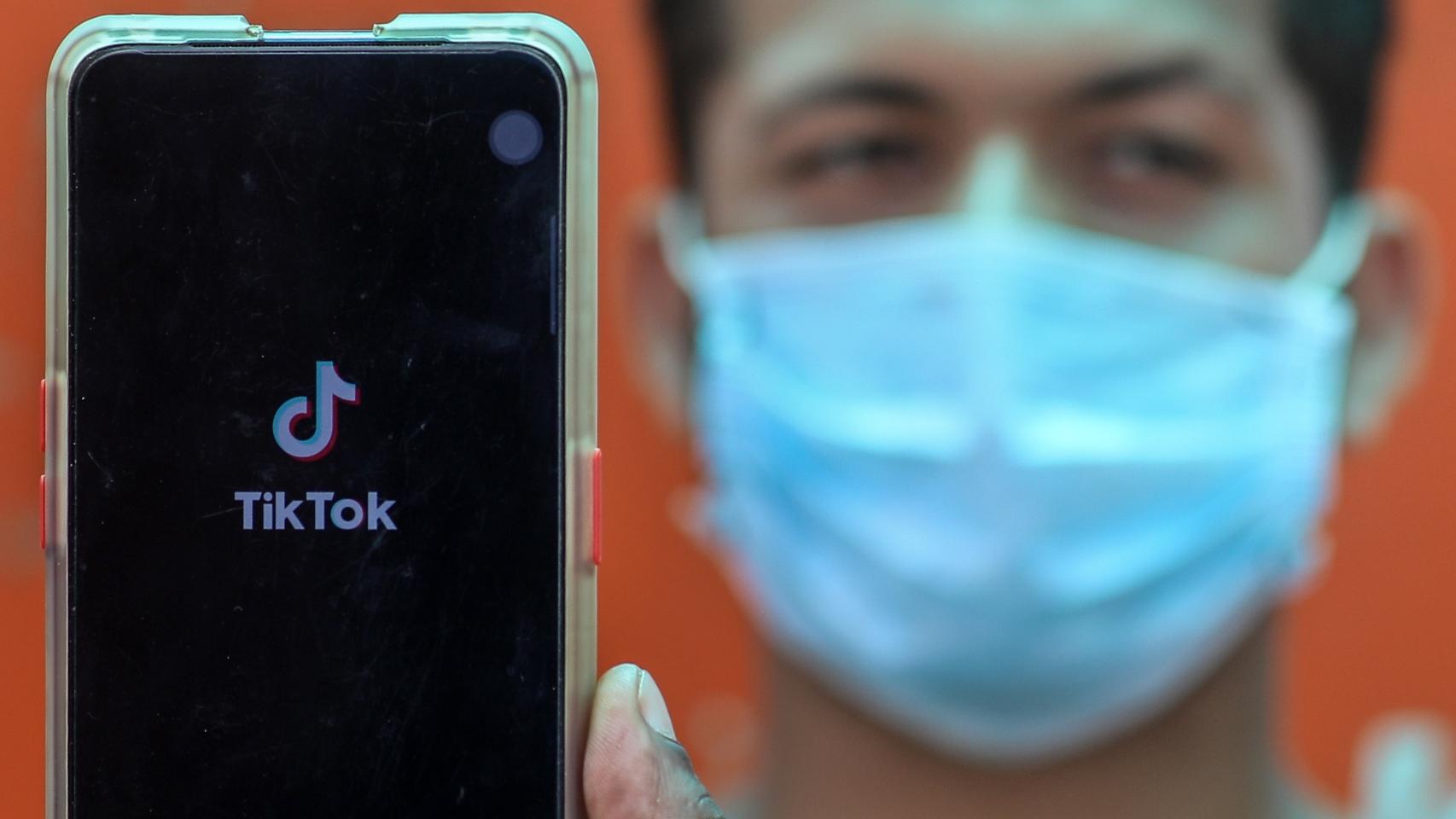 India bloquea el uso de TikTok en su territorio.