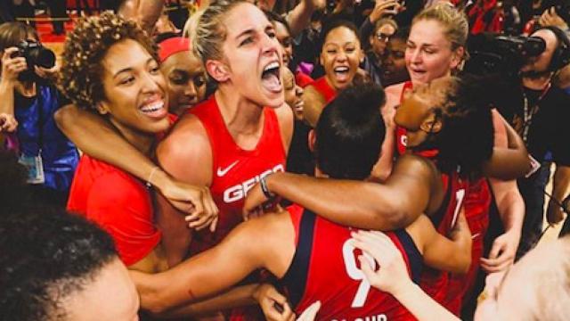 Delle Donne celebrando el título de la WNBA