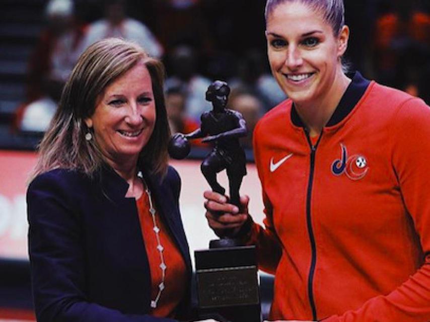 Delle Donne recoge el premio de MVP