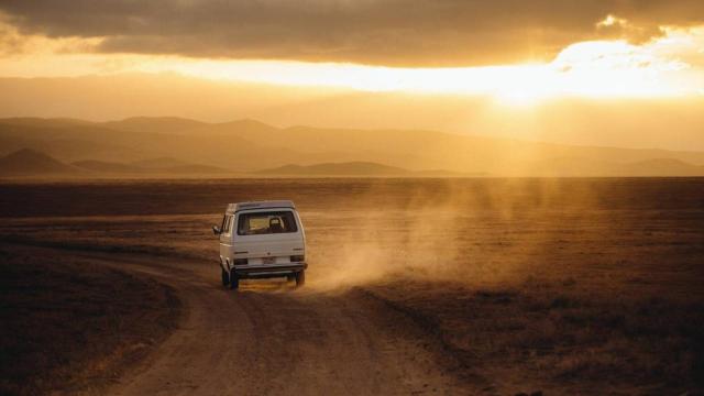 A través de la atmósfera, los microplásticos de carretera son transportados durante días hasta llegar a los océanos.