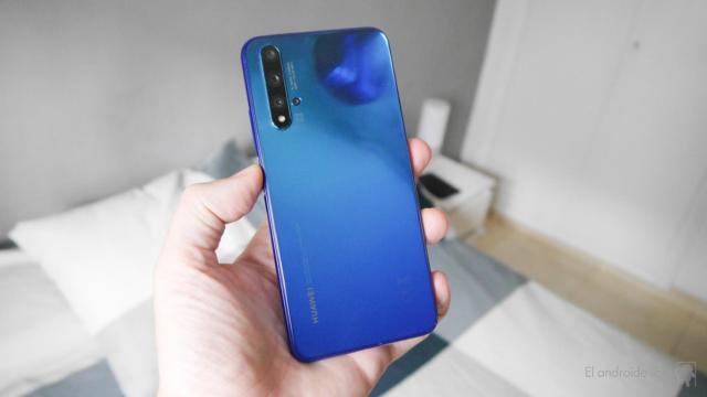 El Huawei Nova 5T se actualiza a EMUI 10.1, manteniendo Android 10