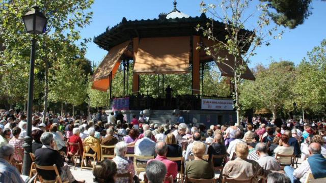 Enrique de Tena dirige la Banda Sinfónica Municipal de Madrid en su primer concierto como subdirector