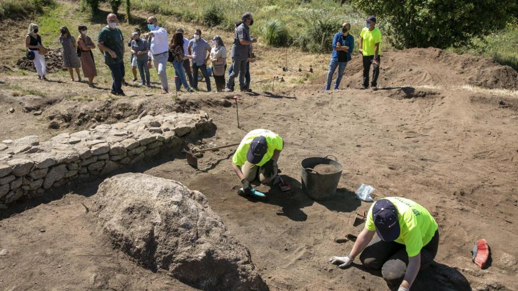 Diez alumnos del Máster de Arqueología harán prácticas en el castro de Elviña (A Coruña)