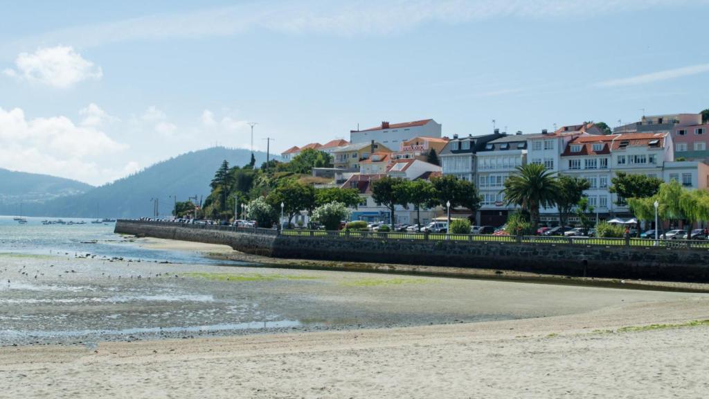 Aumentan a 10 los casos relacionados con un brote familiar en Cedeira (A Coruña)