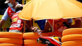 Marc Márquez, retirado en camilla del Gran Premio de España en Jerez