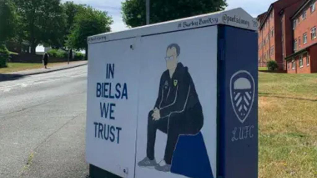 Mural de Marcelo Bielsa en Leeds