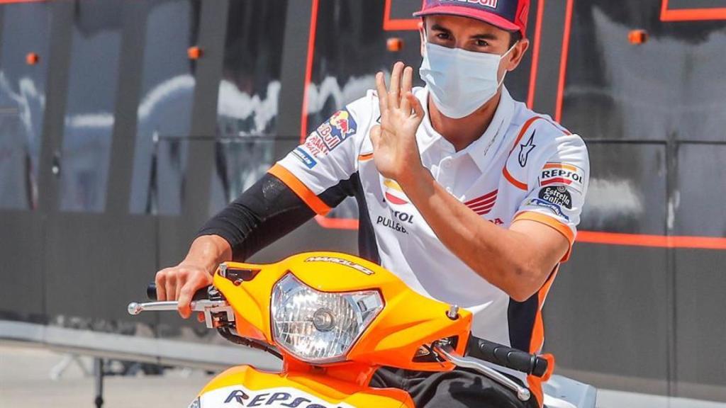 Marc Márquez, sobre su scooter, en el circuito de Jerez-Ángel Nieto.