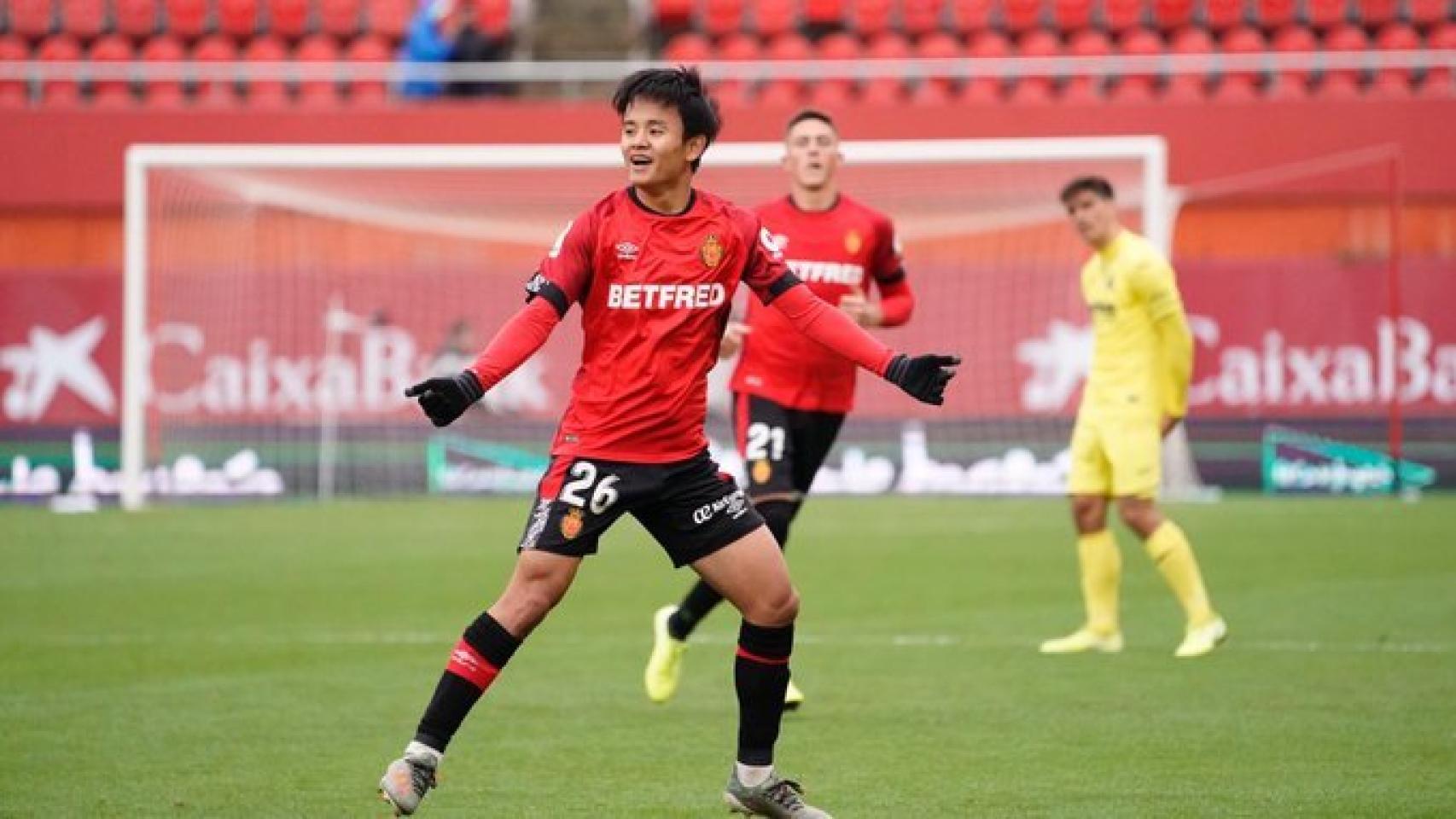 Kubo celebra un gol con el Mallorca