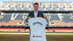 Javi Gracia, en su presentación como nuevo entrenador del Valencia