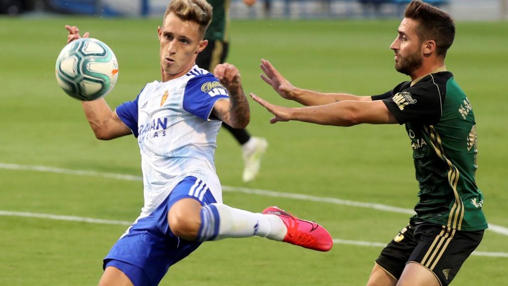 Alex Blanco, del Zaragoza, durante el partido ante la Ponferradina