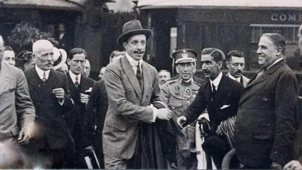 Alfonso XIII visita el Caminito del Rey en 1921.