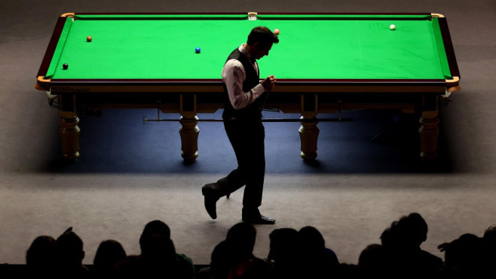 Ronnie O'Sullivan, durante una antigua partida de billar con público