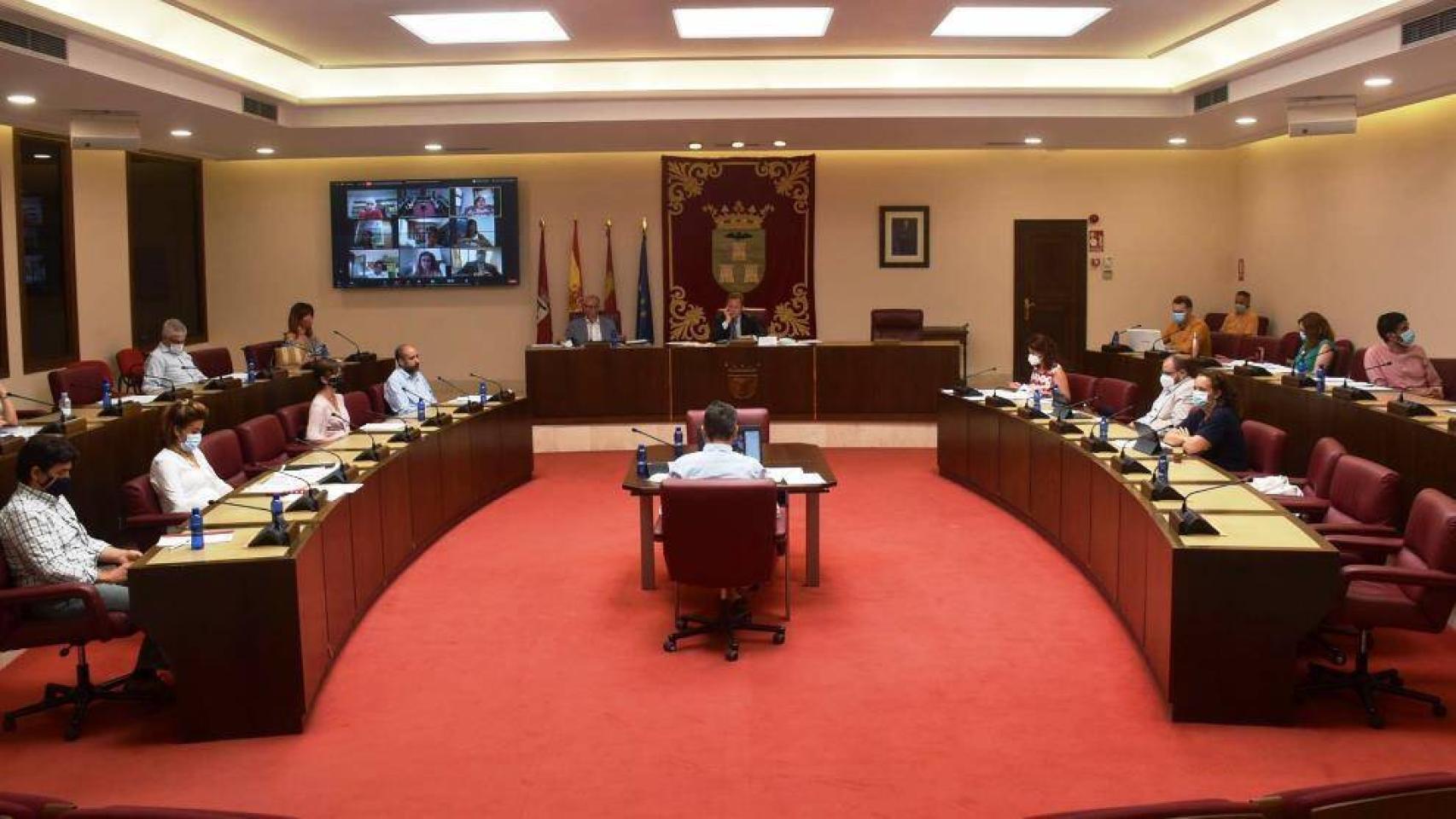 Pleno del ayuntamiento de Albacete