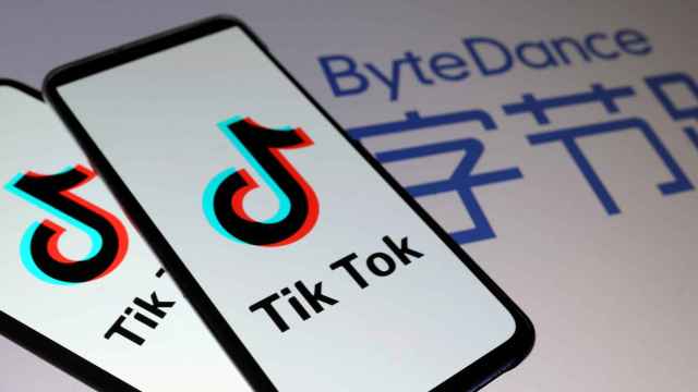 TikTok y el logo de ByteDance.