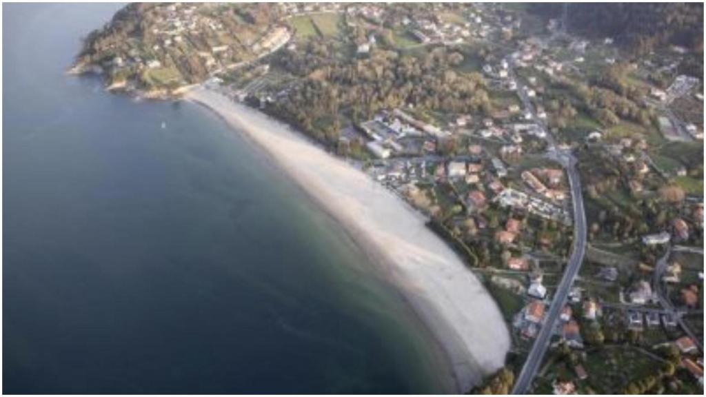 Playa de Gandarío desde el aire.