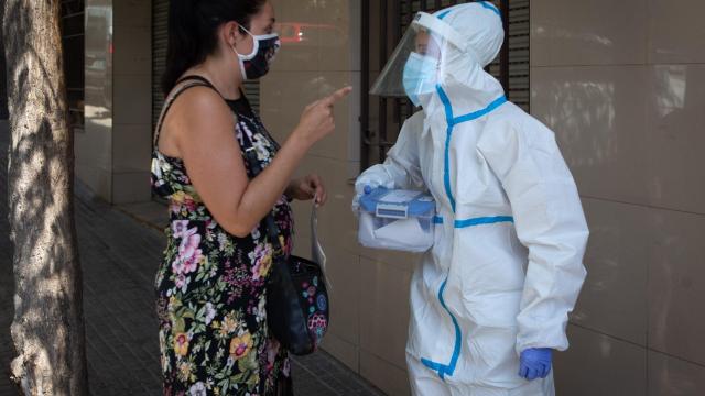 Pruebas aleatorias y voluntarias de PCR en Ripollet.