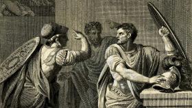 Ilustración que describe a Mitrídates siendo avisado de un inminente ataque de Roma.