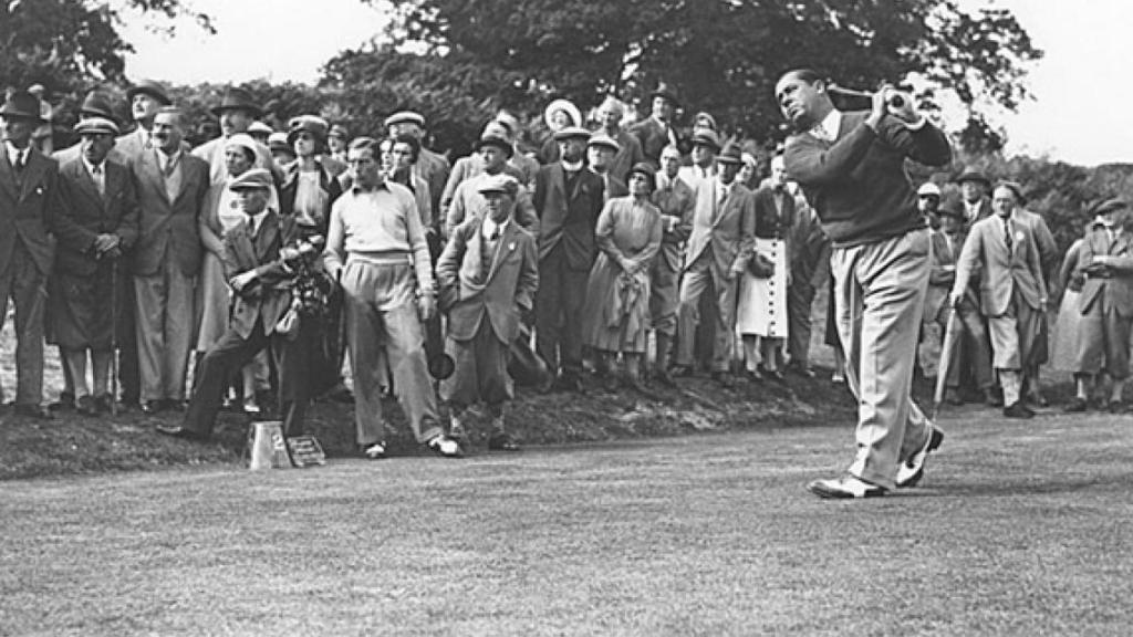 Walter Hagen durante un partido de golf