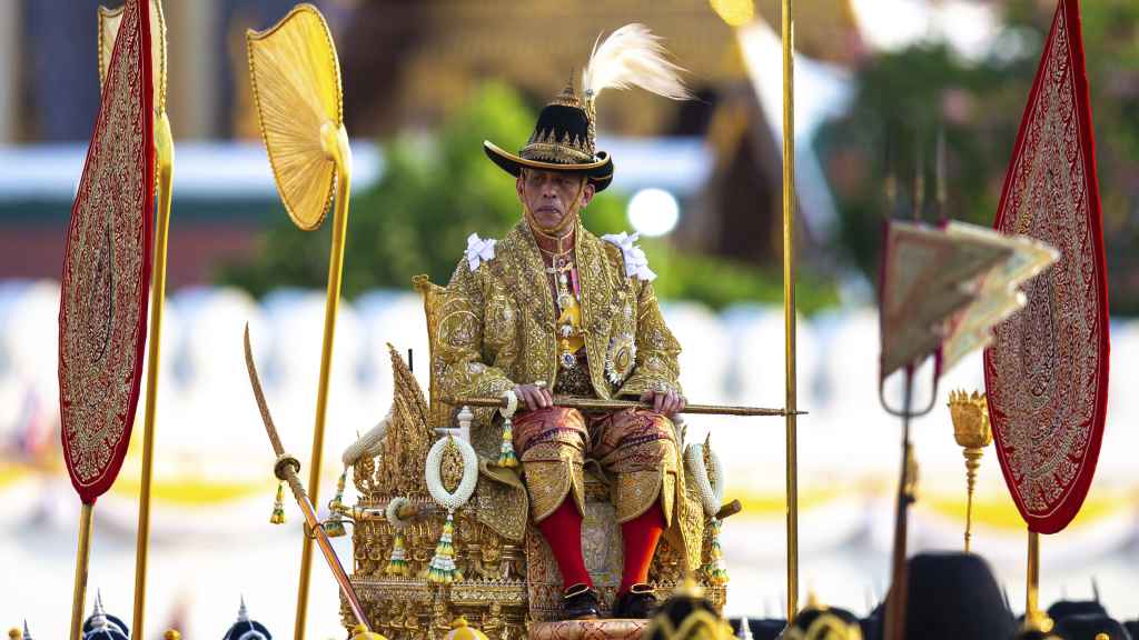 El rey de Tailandia Rama X durante su coronación.