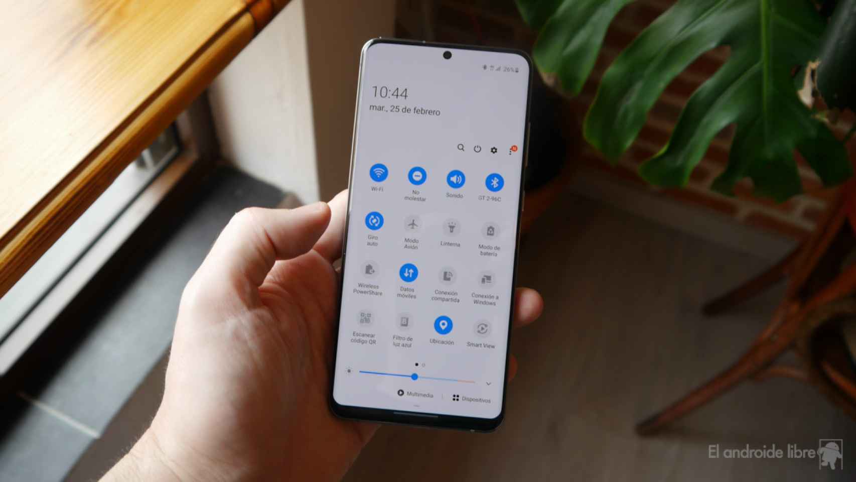 Móvil de Samsung con One UI