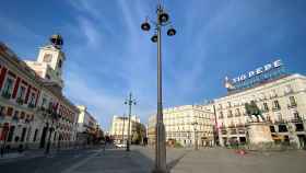 La Puerta del Sol de Madrid durante el confinamiento en pleno estado de alarma.