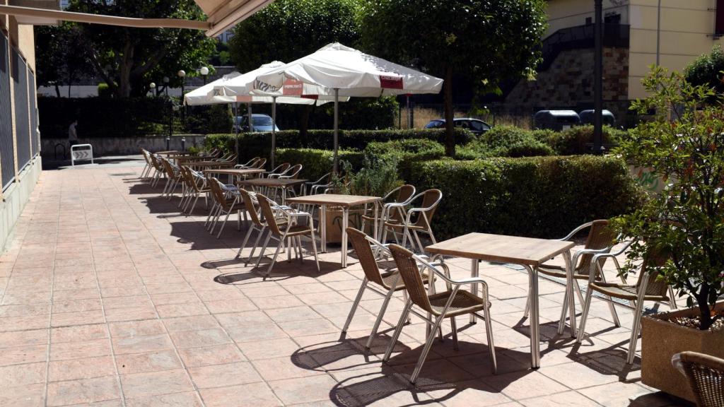 Una terraza vacía de Madrid en una imagen de archivo.