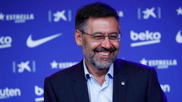 Josep Maria Bartomeu y Ronald Koeman, durante la presentación del entrenador holandés