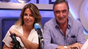 Pilar García Muñiz y Carlos Herrera.