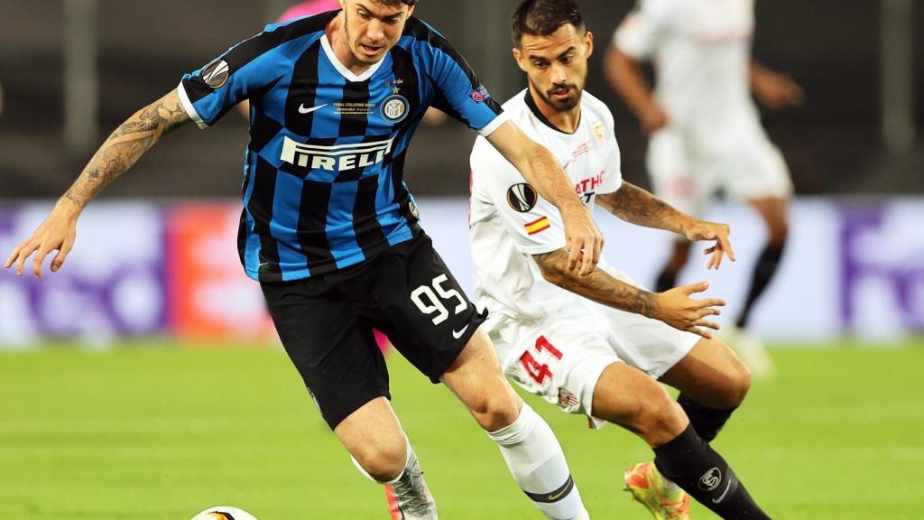 Suso durante el partido entre el Sevilla y el Inter de Milán