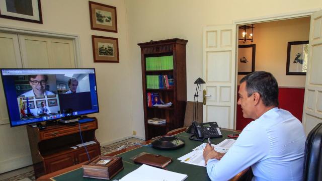 El presidente del Gobierno, Pedro Sánchez, preside una reunión del Comité de Seguimiento del Coronavirus, el pasado martes.