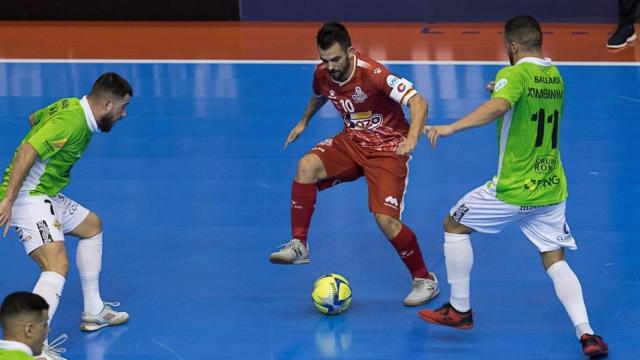 Partido de fútbol sala entre El Pozo y Palma Futsal