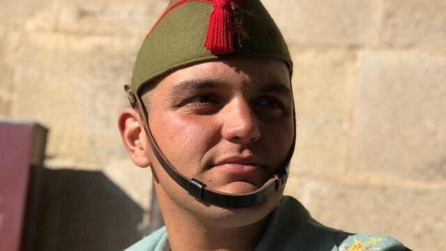 Alejandro Jiménez Cruz, con el uniforme del Ejército.