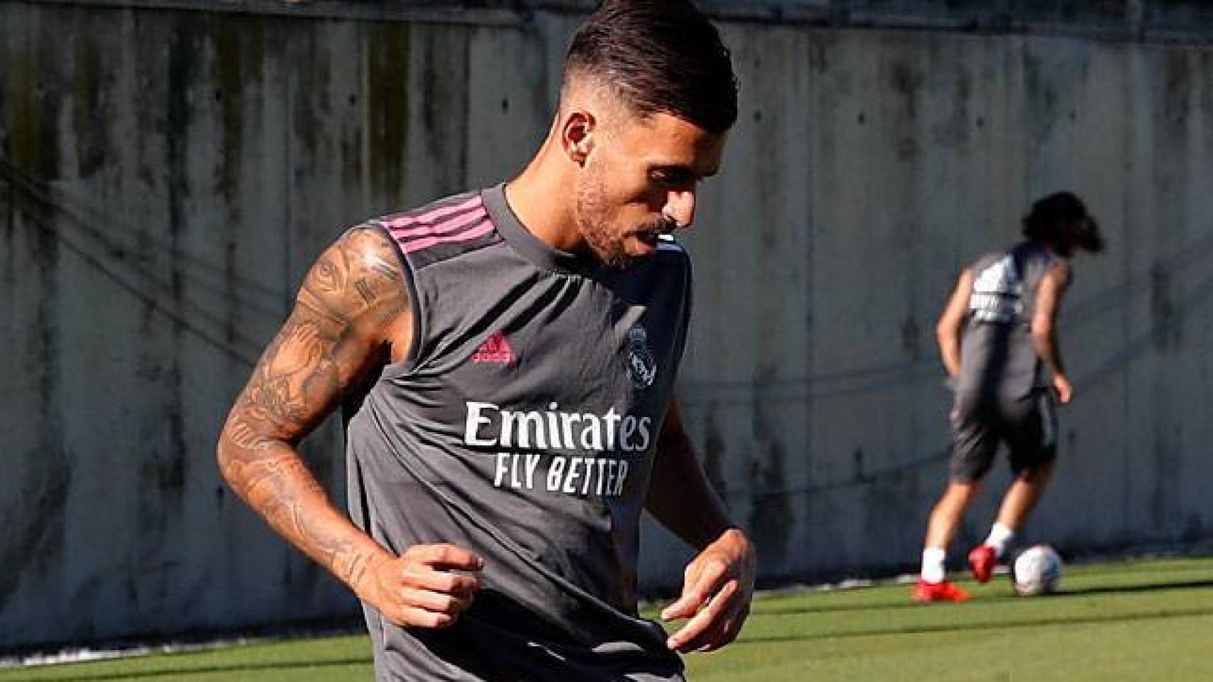 Dani Ceballos, en el entrenamiento del Real Madrid