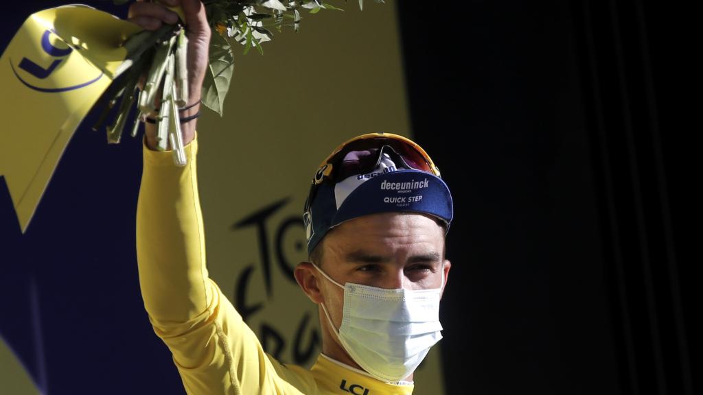 Julian Alaphilippe en el podio del Tour