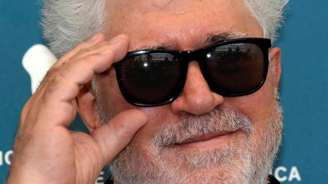 Pedro Almodóvar presenta su corto en Venecia.