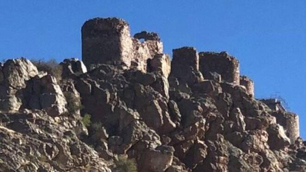 Castillo de Peñas Negras en Mora (Toledo)