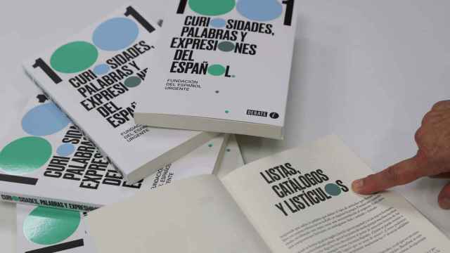 Vista del nuevo libro de la Fundación del Español Urgente (Fundéu) '1001 curiosidades, palabras y expresiones del español'.