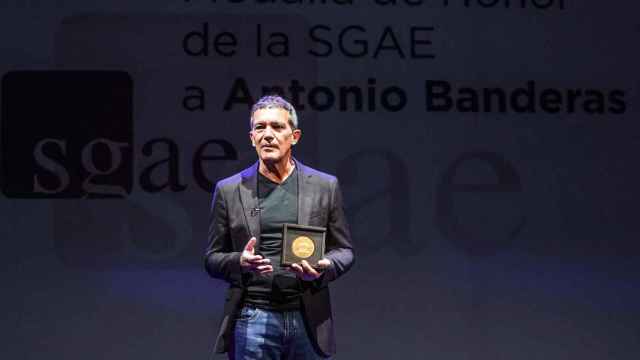 Antonio Banderas recoge la Medalla de Honor de la SGAE