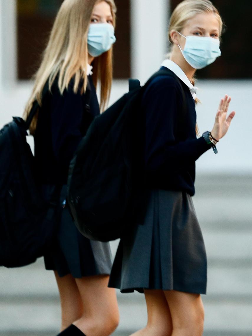 Sofía y Leonor, en la vuelta al colegio de la menor de las hermanas.