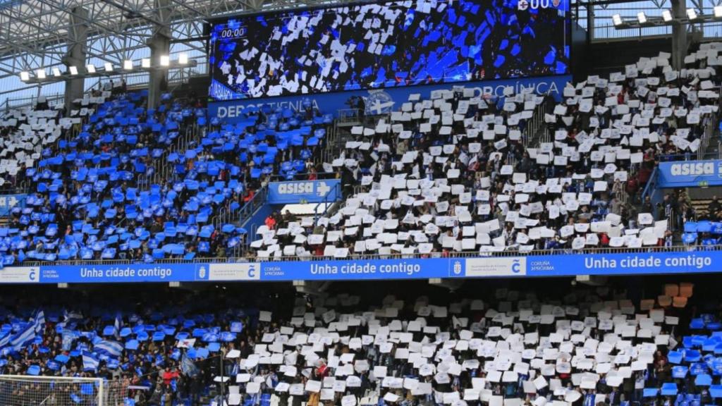 La grada de Riazor en una imagen de archivo.