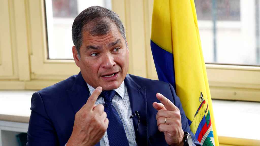 El expresidente ecuatoriano, Rafael Correa, durante una entrevista en Bruselas.